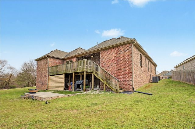 7114 Devonshire Avenue, Springdale, AR 72762