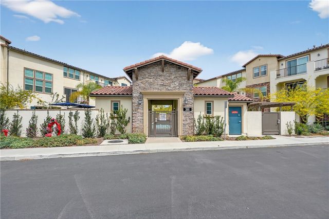 415 Besalu Terrace, Mission Viejo, CA 92694