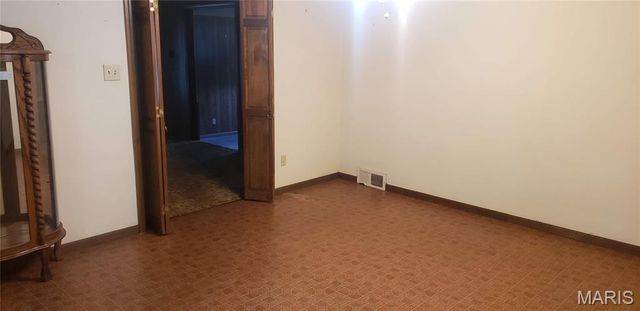 416 Old Highway 66, Bourbon, MO 65441