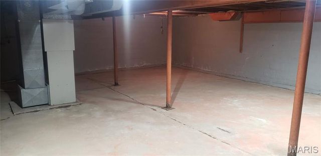 416 Old Highway 66, Bourbon, MO 65441