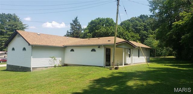 416 Old Highway 66, Bourbon, MO 65441