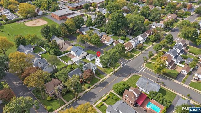 88 Lindbergh Boulevard, Teaneck, NJ 07666
