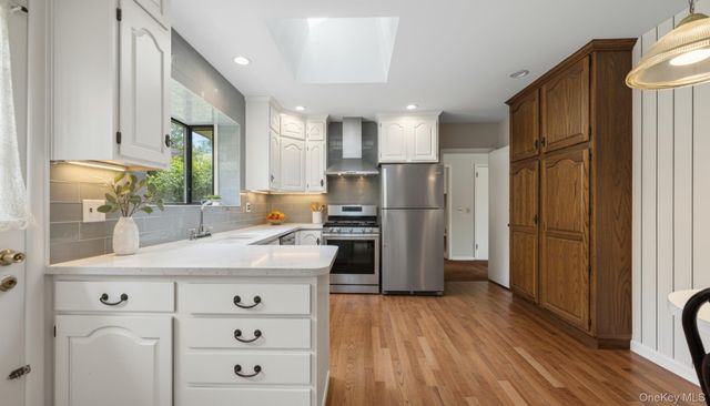 61 Devon Road, Bronxville, NY 10708