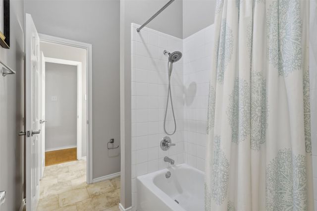 2912 Autumn Creek Drive, Friendswood, TX 77546