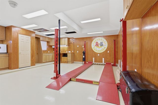 2912 Autumn Creek Drive, Friendswood, TX 77546