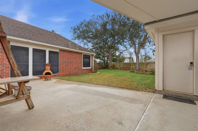 2912 Autumn Creek Drive, Friendswood, TX 77546