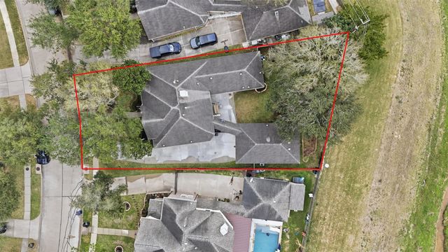 2912 Autumn Creek Drive, Friendswood, TX 77546