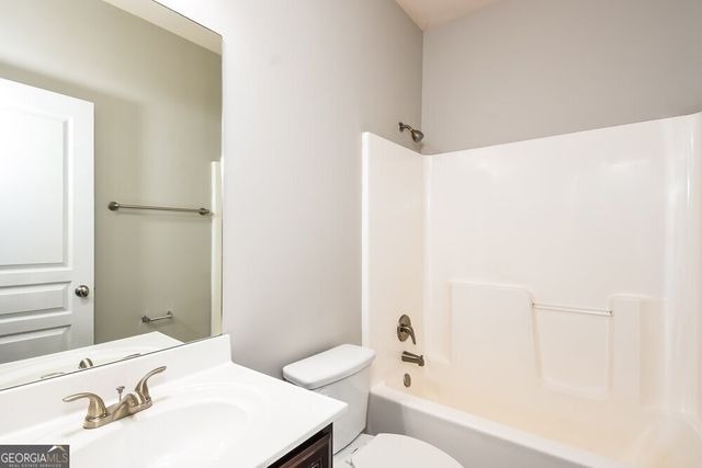 192 Moorland Way, Lawrenceville, GA 30043