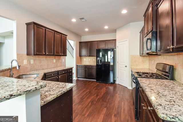 192 Moorland Way, Lawrenceville, GA 30043