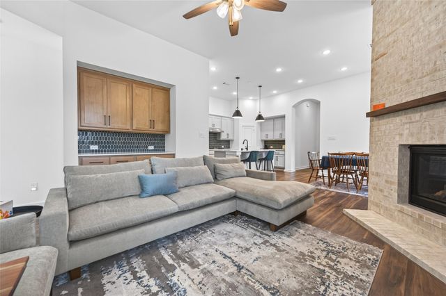 27214 Lombard Wood Drive, Magnolia, TX 77354