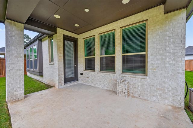 27214 Lombard Wood Drive, Magnolia, TX 77354