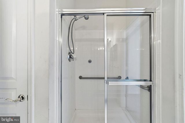 52 BORTON AVE, Voorhees, NJ 08043