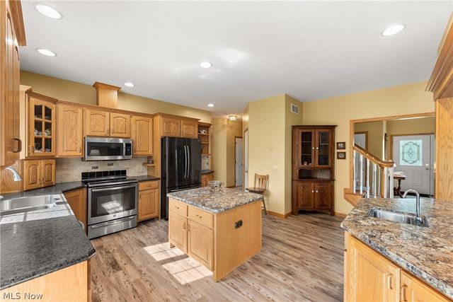 212 Brown Street, Wellington, OH 44090
