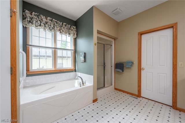 212 Brown Street, Wellington, OH 44090