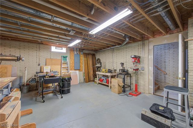 212 Brown Street, Wellington, OH 44090