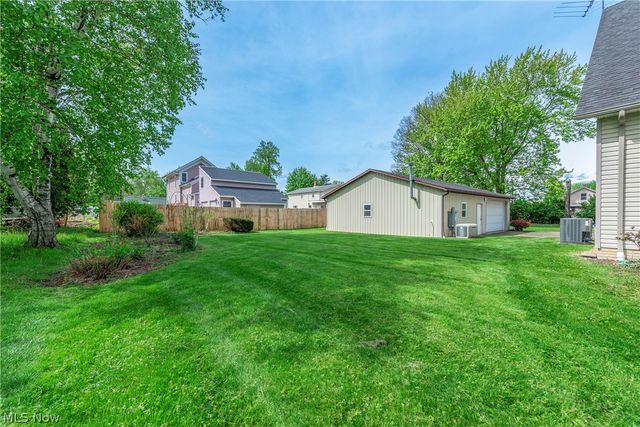212 Brown Street, Wellington, OH 44090