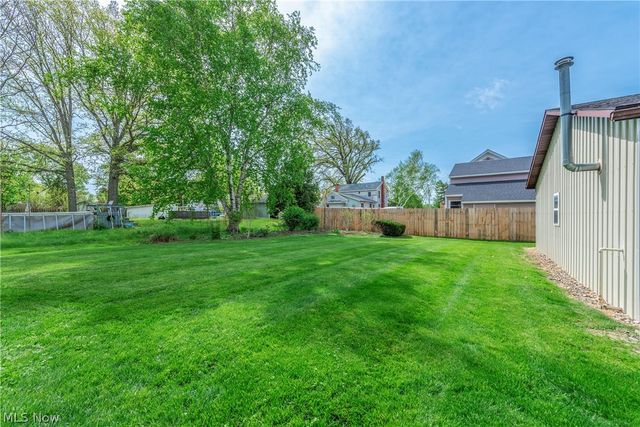 212 Brown Street, Wellington, OH 44090