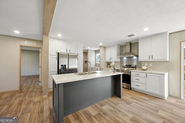 35 Sixth Street, Folkston, GA 31537