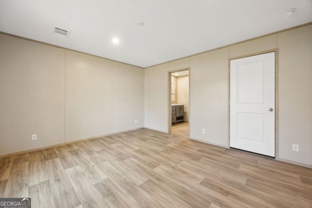 35 Sixth Street, Folkston, GA 31537