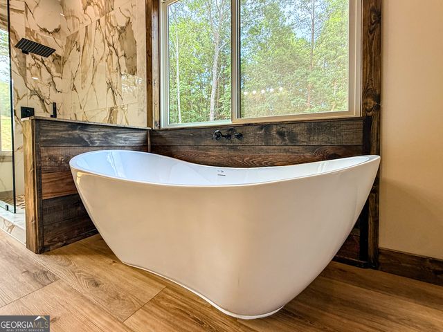402 Lovelace Road, Clarkesville, GA 30523