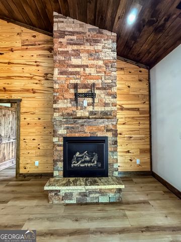 402 Lovelace Road, Clarkesville, GA 30523