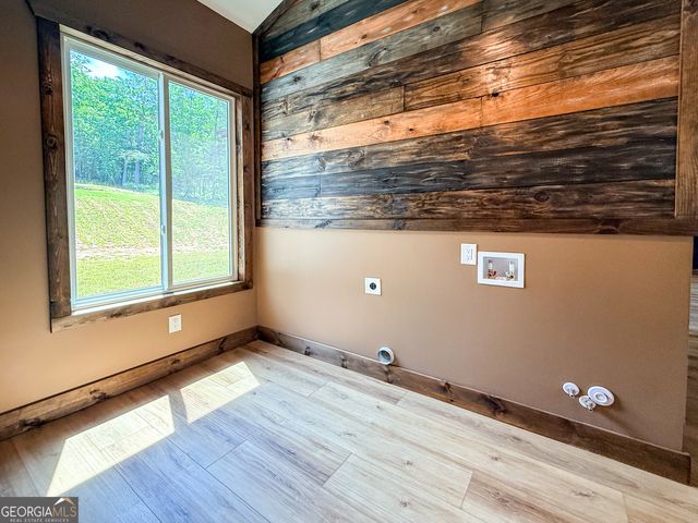 402 Lovelace Road, Clarkesville, GA 30523