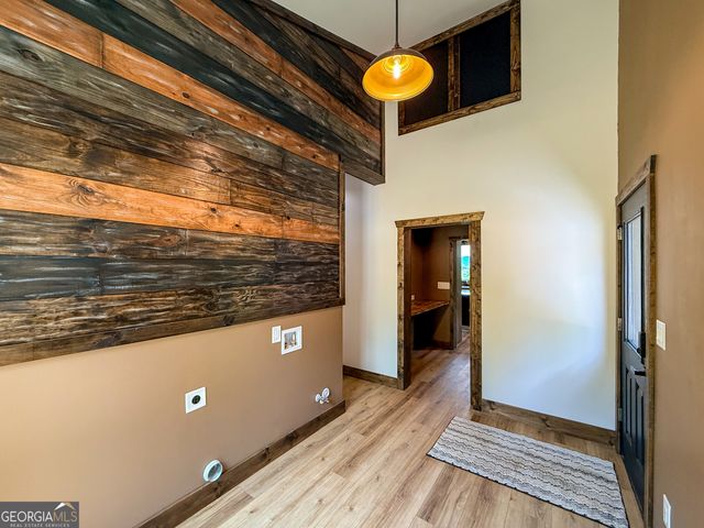 402 Lovelace Road, Clarkesville, GA 30523