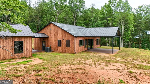 402 Lovelace Road, Clarkesville, GA 30523
