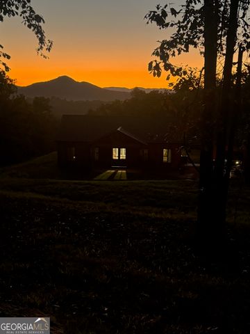 402 Lovelace Road, Clarkesville, GA 30523