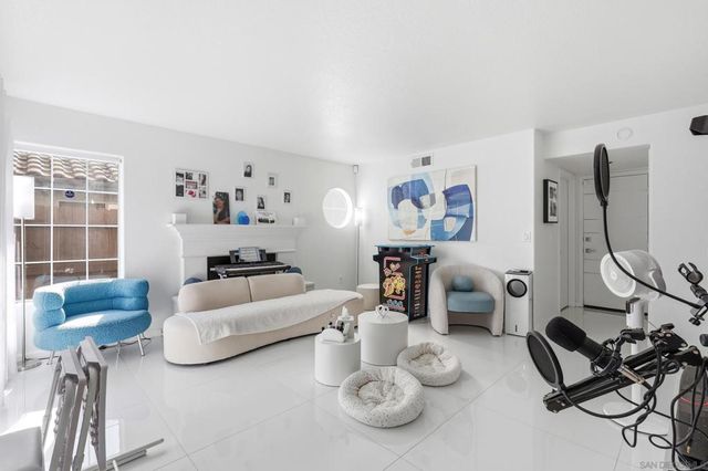 624 Diamond Dr., Chula Vista, CA 91911