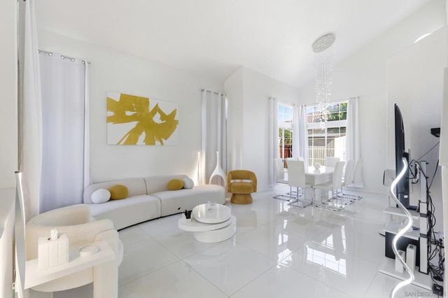 624 Diamond Dr., Chula Vista, CA 91911