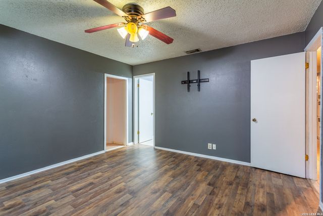 3023 Shingle Oak, San Antonio, TX 78247