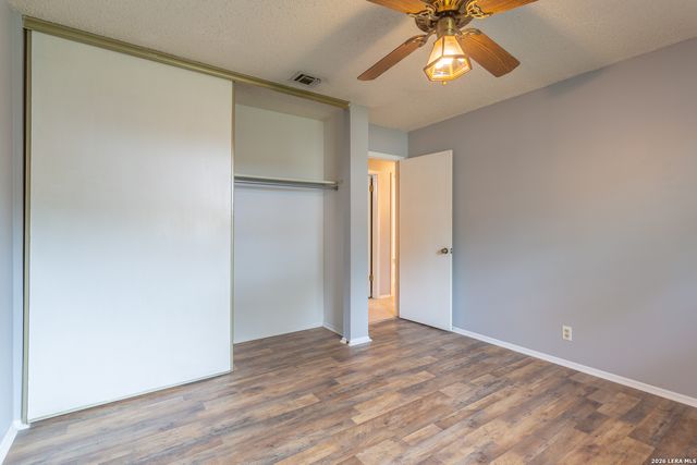 3023 Shingle Oak, San Antonio, TX 78247