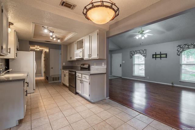3023 Shingle Oak, San Antonio, TX 78247
