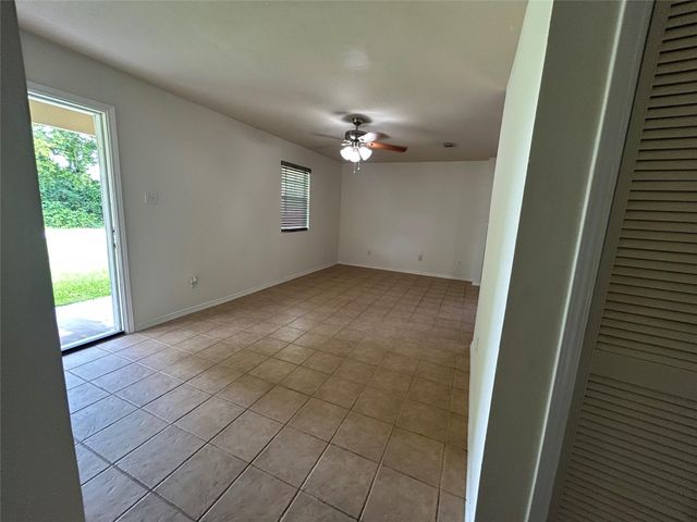 1005 E Main Street, Tomball, TX 77375