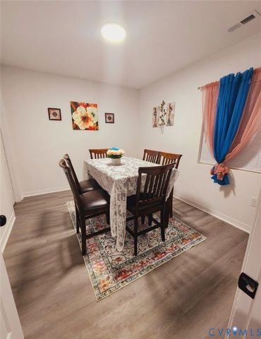 1027 Farmer St, Petersburg, VA 23803