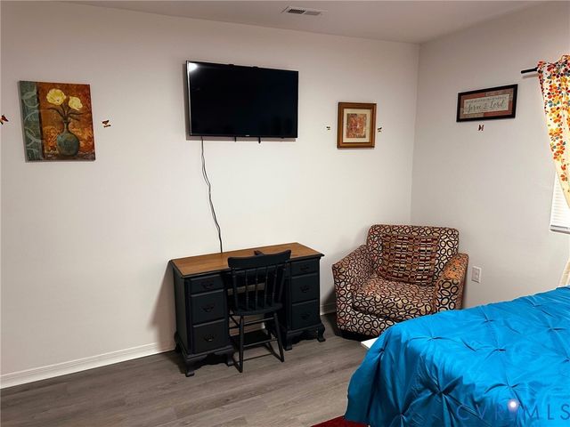 1027 Farmer St, Petersburg, VA 23803