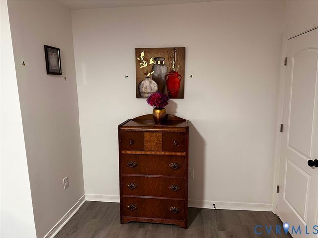 1027 Farmer St, Petersburg, VA 23803