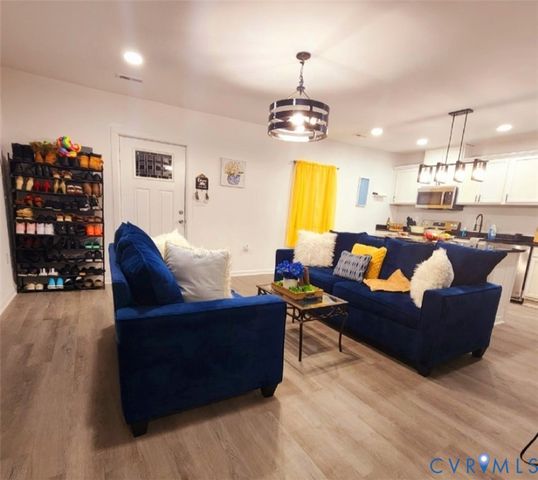 1027 Farmer St, Petersburg, VA 23803