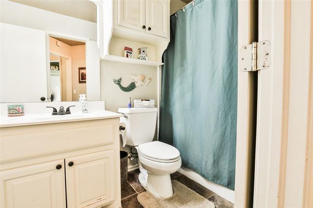 1301 SW 121st Place, Oklahoma City, OK 73170