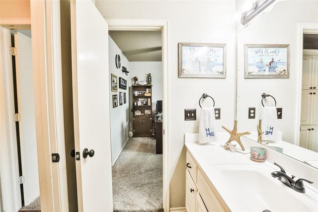 1301 SW 121st Place, Oklahoma City, OK 73170