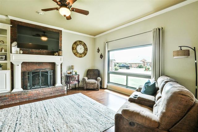 1301 SW 121st Place, Oklahoma City, OK 73170