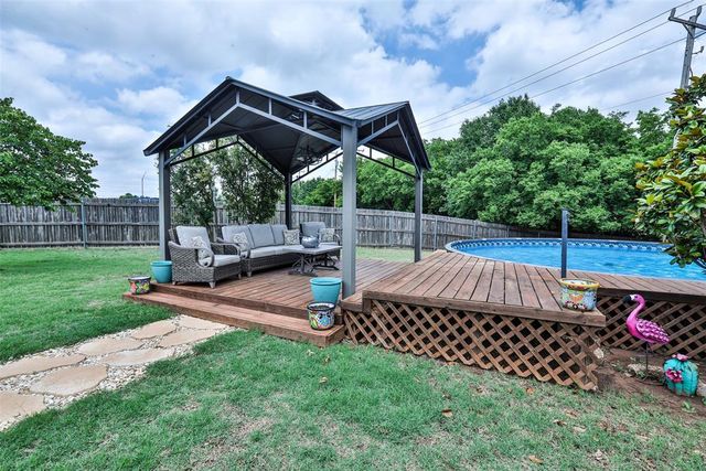 1301 SW 121st Place, Oklahoma City, OK 73170