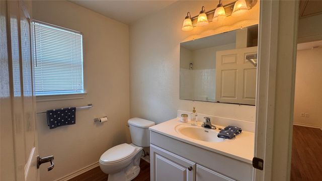 3203 Echo Trail, Granbury, TX 76049