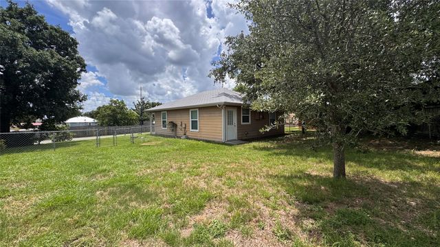 3203 Echo Trail, Granbury, TX 76049