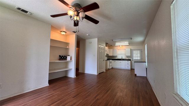 3203 Echo Trail, Granbury, TX 76049