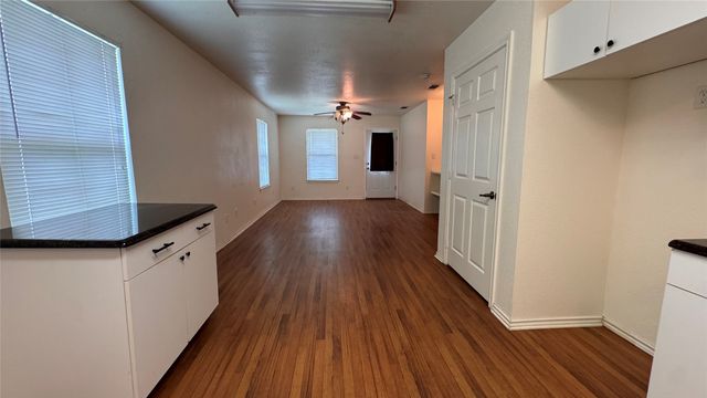 3203 Echo Trail, Granbury, TX 76049