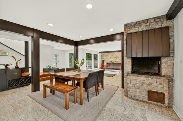 1061 Plummer Lane SW, Rochester, MN 55902