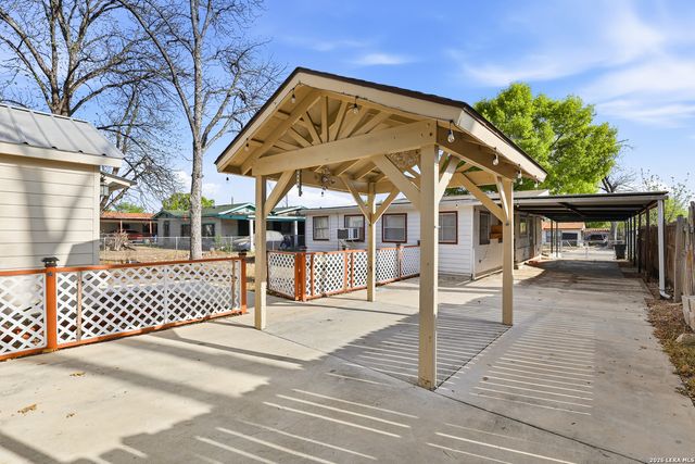 131 Willee, San Antonio, TX 78228