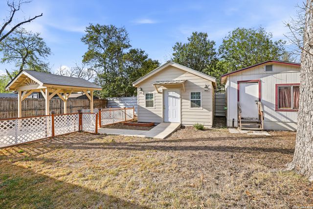 131 Willee, San Antonio, TX 78228